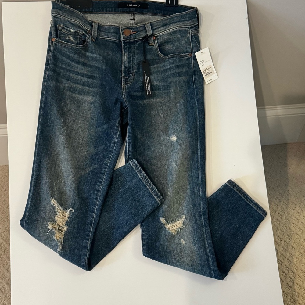 NWT J Brand Cropped Low Rise Jeans Size 27 $228